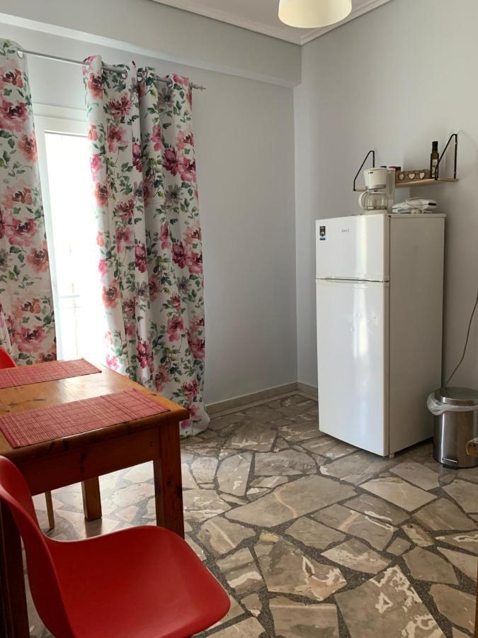 Aparthotel Agni à Nafpaktos Extérieur photo